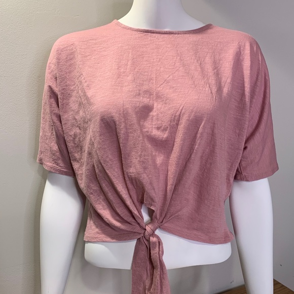 Tops - Pink Tie Front Cropped T-shirt